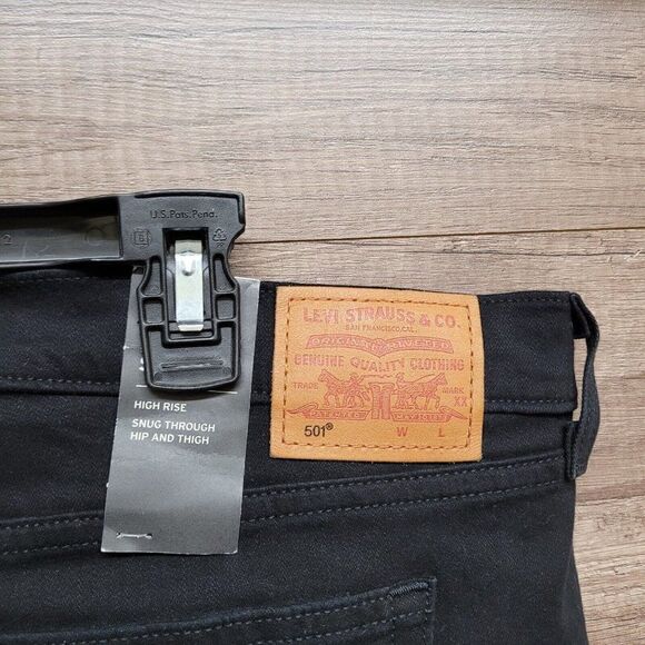 Levi's 501 High Rise Wedgie Skinny Button Fly Jeans Black Distressed Plus 24W - Picture 14 of 14